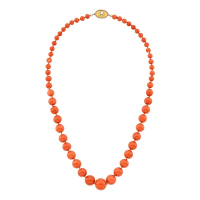 Lot 198 - Buccellati Coral Bead Necklace with Two-Color Gold and Diamond Clasp