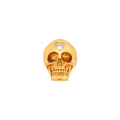 Lot 43 - Nefarious Gold and Diamond Skull Ring
