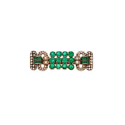 Lot 2087 - Silver, Emerald and Diamond Brooch