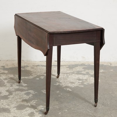 Lot 105 - Georgian Style Pembroke Table