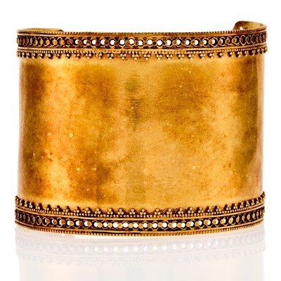 Lot 2066 - Wide Gold Cuff Bangle
