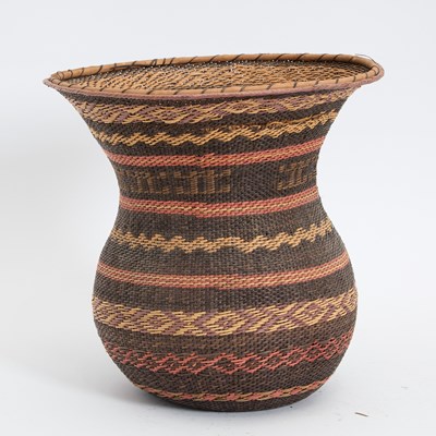Lot 50 - Ye'kuana Tribal Woven Basket