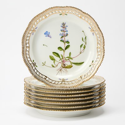 Lot Set of Eight Royal Copenhagen Hand-Painted Porcelain Flora Danica Dinner Plates