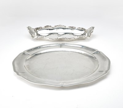 Lot 122 - Mexican Sterling Silver Bread Tray and Circular Drinks Tray