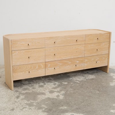 Lot 92 - Crate & Barrel Soleri Cerused Oak Dresser