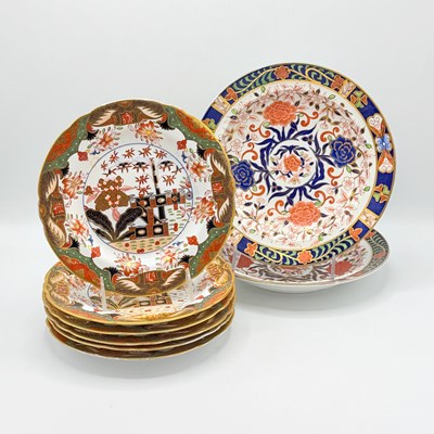 Lot 1169 - Set of Six Spode Imari "967" Pattern Porcelain Dessert Plates
