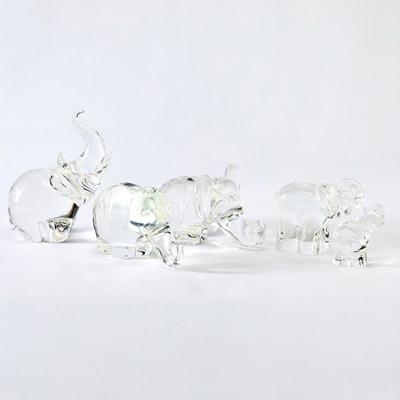 Lot 180 - Set of Five Steuben Glass Elephants
