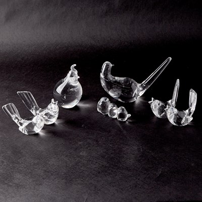 Lot 189 - Set of Nine Glass Birds