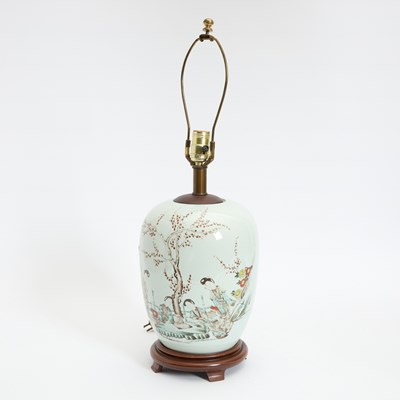 Lot 136 - Chinese Porcelain Vase