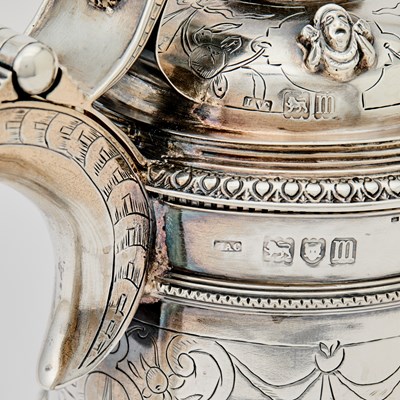 Lot 123 - Pair of Edward VII Sterling Silver Covered Tankards