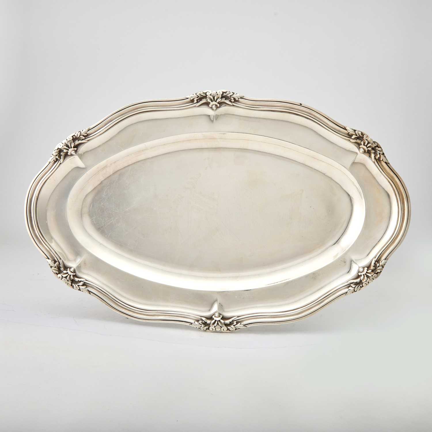 Lot 153 - French Silver Platter