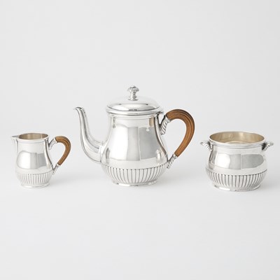Lot 46 - French Silver Tea Service