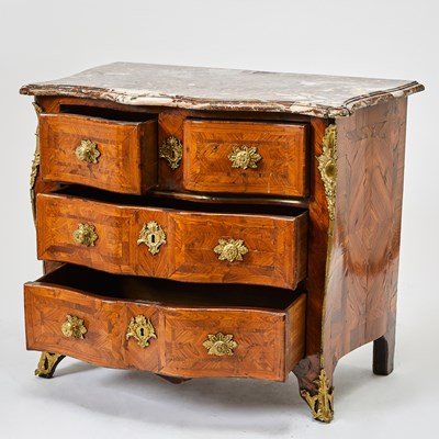 Lot 464 - Early Louis XV Ormolu-Mounted Kingwood Commode en Arbalète