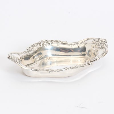 Lot 298 - Wallace Sterling Silver Oval Bowl