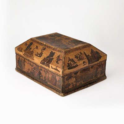 Lot 636 - Italian Lacca Povera Paper Casket