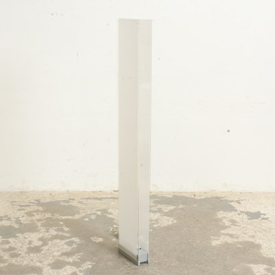 Lot 284 - Mid Century Modern Acrylic Floor Lamp