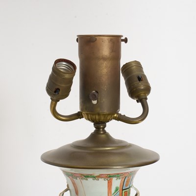 Lot 45 - Chinese Rose Medallion Lamp