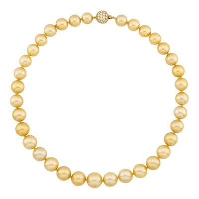 Lot 181 - Tiffany & Co. Golden South Sea Cultured Pearl Necklace with Gold and Diamond Ball Clasp