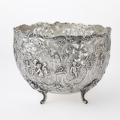 Lot 117 - Continental Silver Centerpiece Bowl