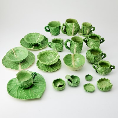 Lot 103 - An Extensive Assembled Dodie Thayer Green Glazed Earthenware Lettuce Ware Collection