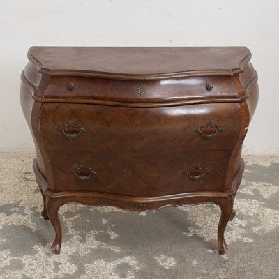 Lot 26 - Marquetry Bombe Chest