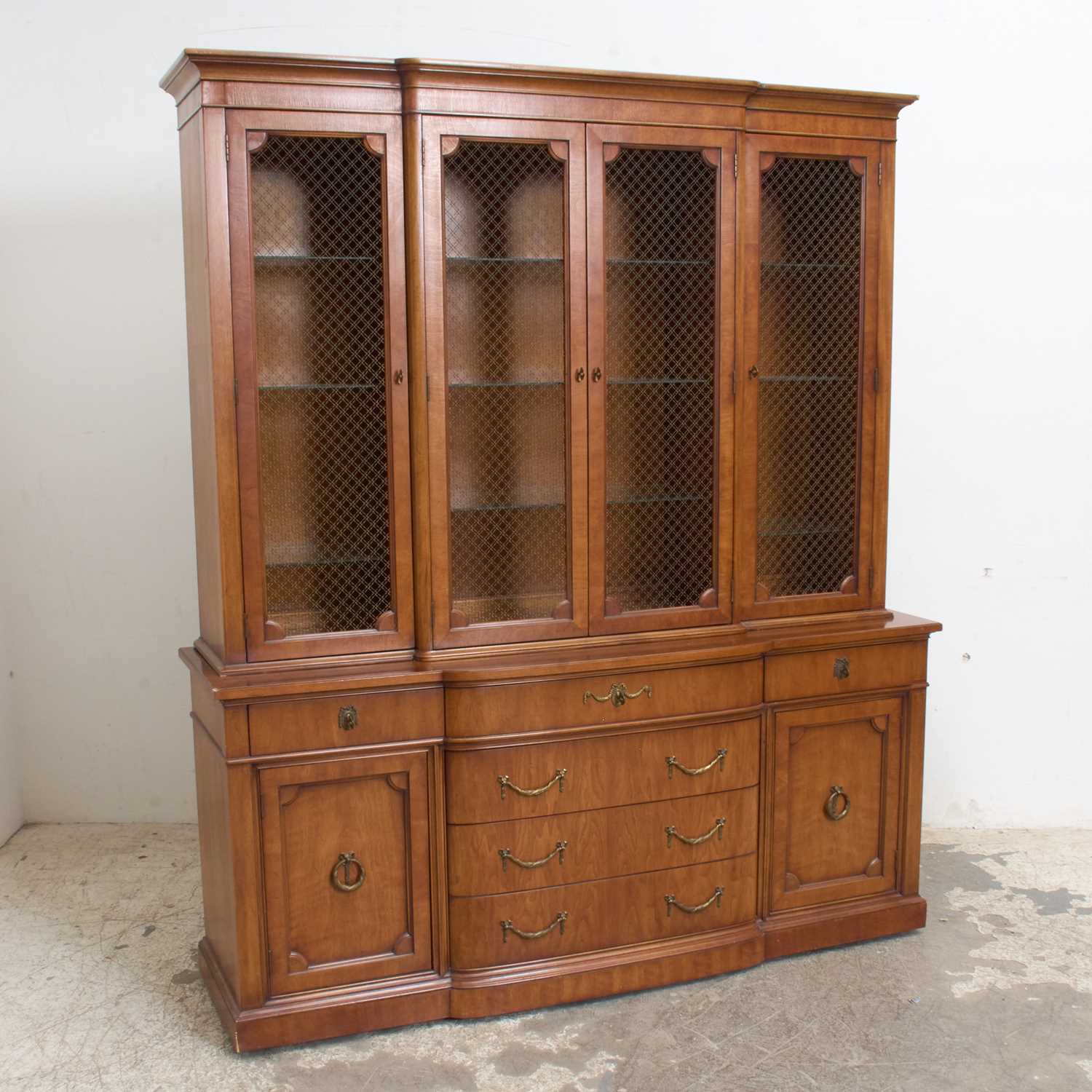 Lot 24 - Mahogany Bookcase Cabinet