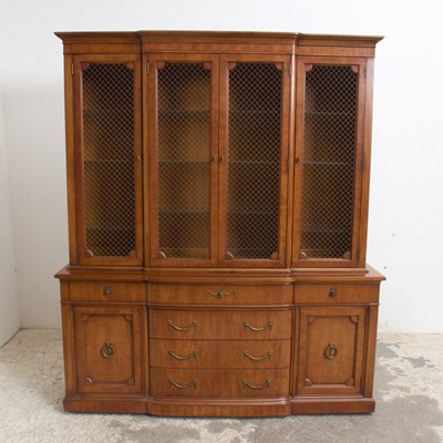 Lot 24 - Mahogany Bookcase Cabinet