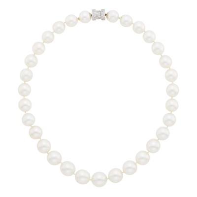 Lot 228 - South Sea Cultured Pearl Necklace with White Gold and Diamond Clasp