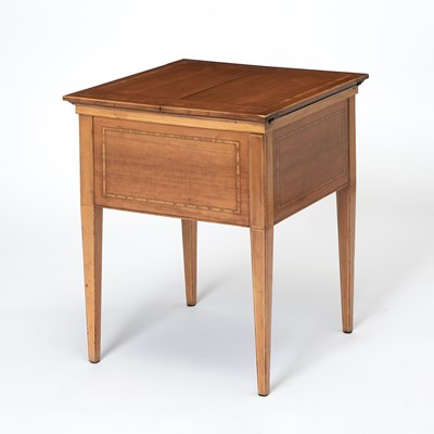 Lot 57 - Walnut Whisky Bar