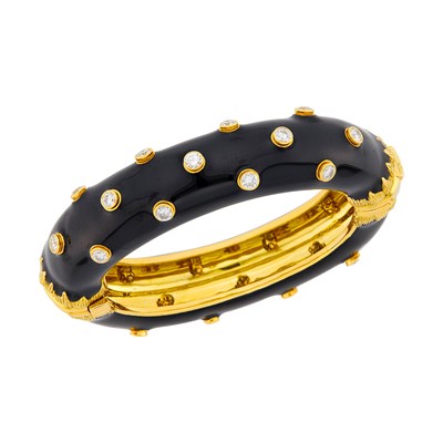 Lot 199 - David Webb Gold, Black Enamel and Diamond 'Spot' Bangle Bracelet