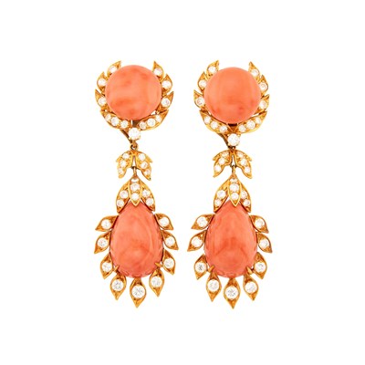 Lot 203 - David Webb Pair of Gold, Coral and Diamond Pendant-Earclips