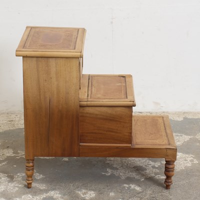 Lot 14 - Mahogany Bed Steps