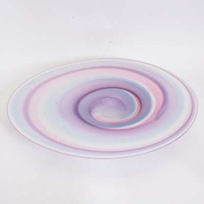 Lot 41 - Art Glass Charger