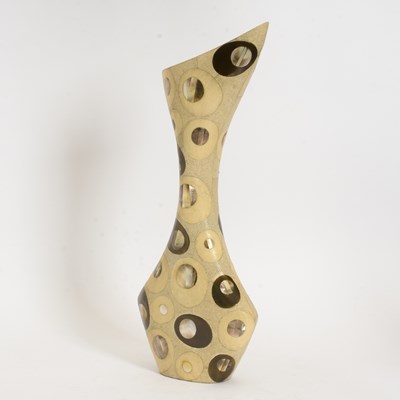Lot 60 - R&Y Augousti Mother-of-Pearl and Shagreen vase