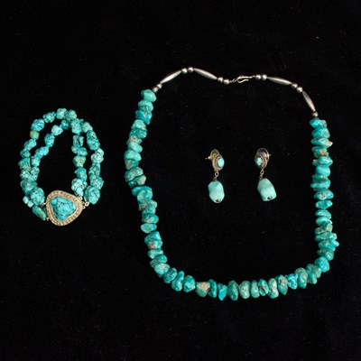 Lot 112 - Group of Turquoise and Silver Jewelry