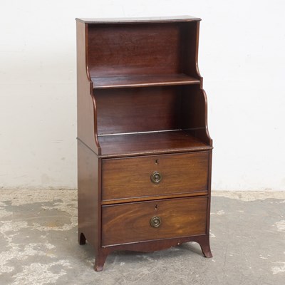 Lot 267 - George III Mahogany Open Bookcase