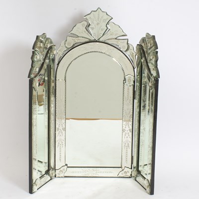 Lot 162 - Venetian Etched Glass Tri-Fold Mirror