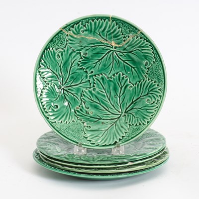Lot 208 - Set of Five Wedgwood Leaf Plates
