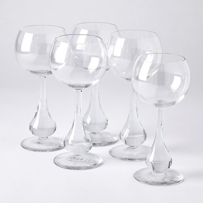 Lot 204 - Set of Eighteen Baccarat Blown Glass "Pavot" (Poppy) Pattern Drinking Glasses