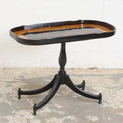 Lot 321 - Japanese Tray Top Side Table