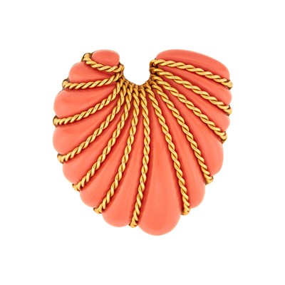Lot 45 - Seaman Schepps Gold and Fluted Acrylic Coral Brooch