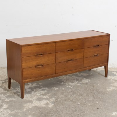 Lot 332 - Danish Modern Style Dresser