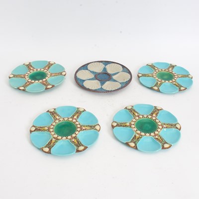Lot 18 - Set of Four Majolica Oyster Trays