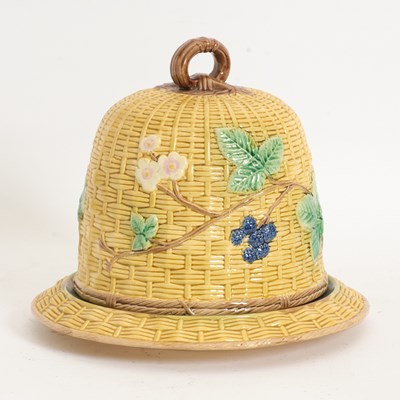 Lot 19 - Majolica Cheese Dome