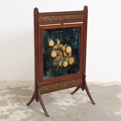 Lot 60 - 19th Century Victorian Mahogany Fire Screen