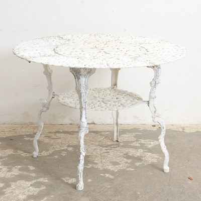 Lot 81 - White Painted Iron Patio Table