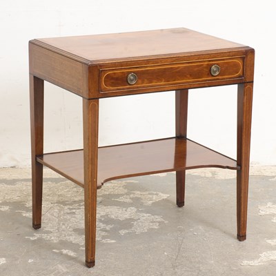 Lot 316 - Georgian Style Mahogany End Table
