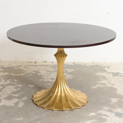 Lot 355 - Painted Pedestal Table