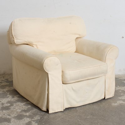 Lot 357 - Contemporary Upholstered Club Chair