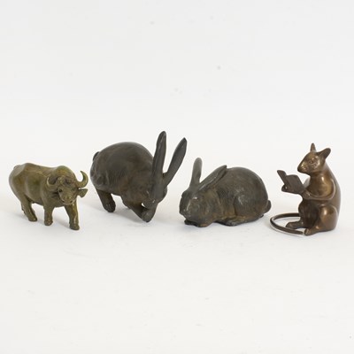 Lot 372 - Group of Animal Sculptures